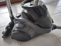 Odkurzacz Electrolux EASE C4 bezworkowy
