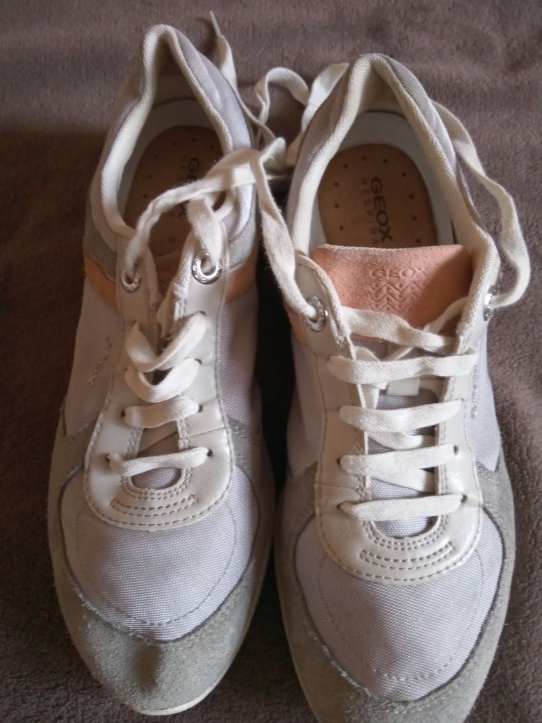 Damskie sneakersy Geox