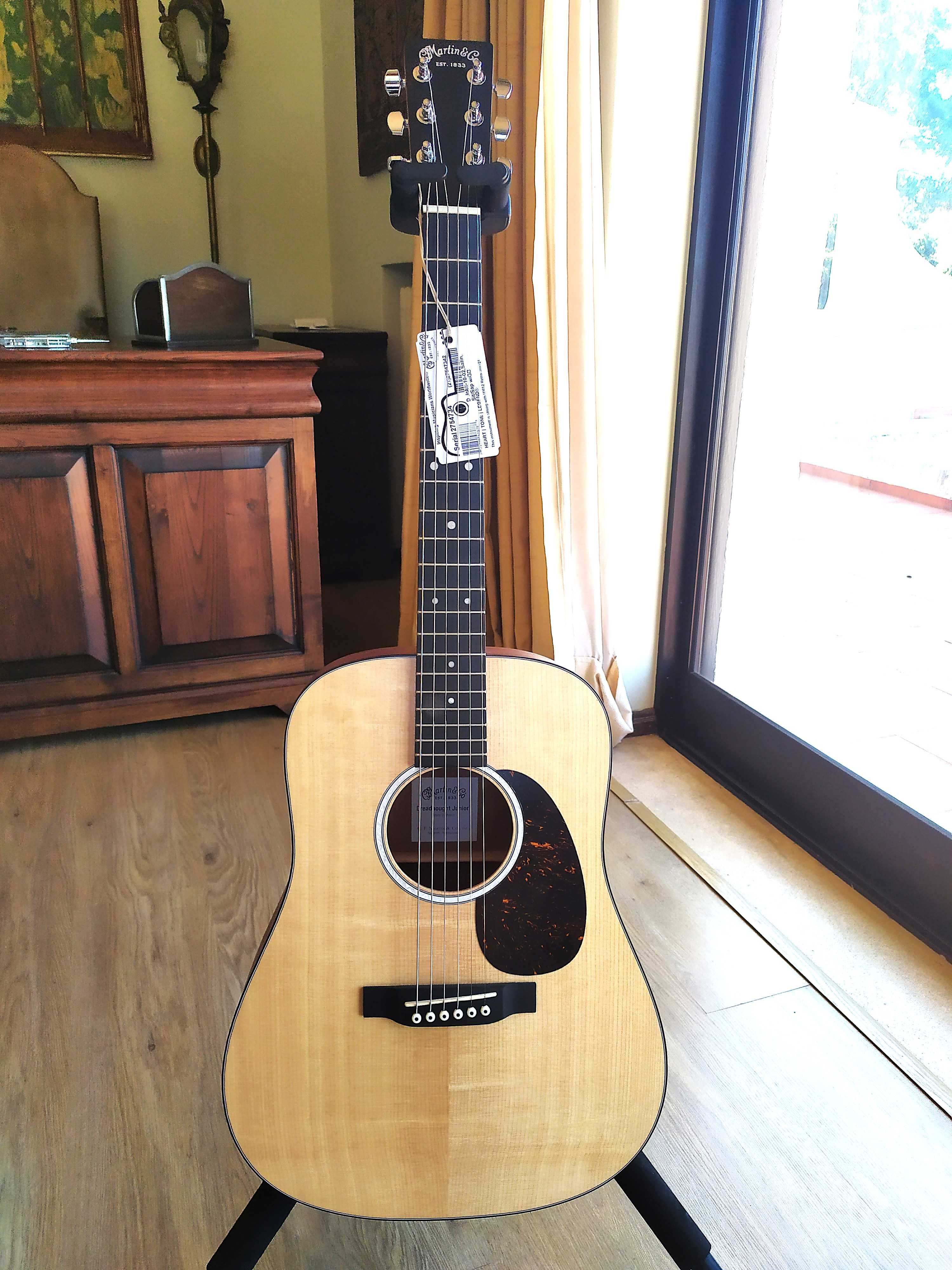 Guitarra Acústica Martin (Nova)