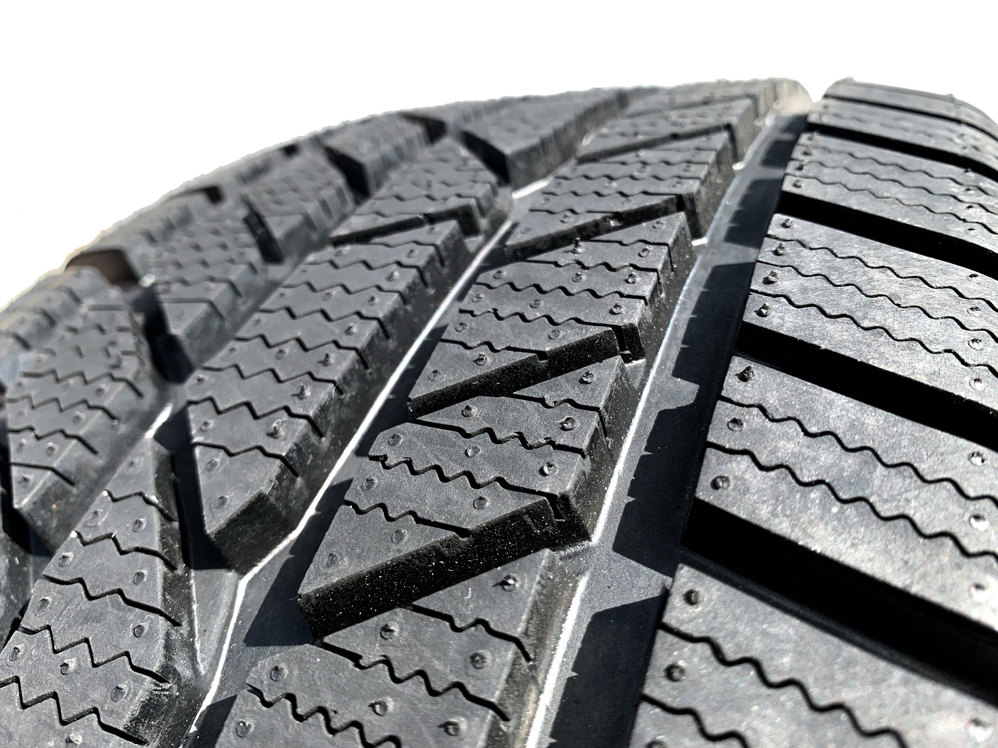 Шина зимова 215/50 R17 91H резина зимова HG5 3P Domin Made in Poland