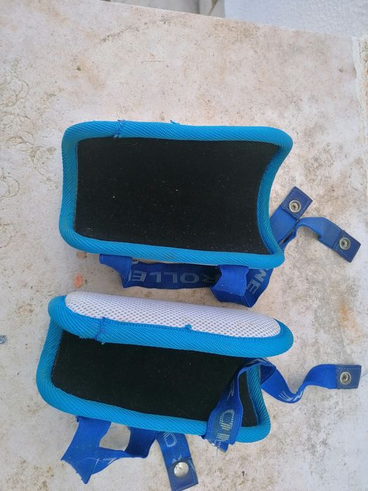 Caneleiras hóquei patins
