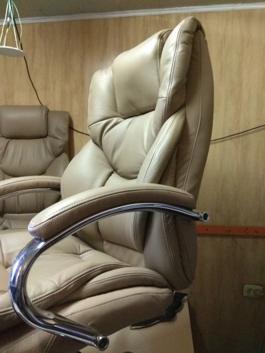 Кресло,кожа-100%