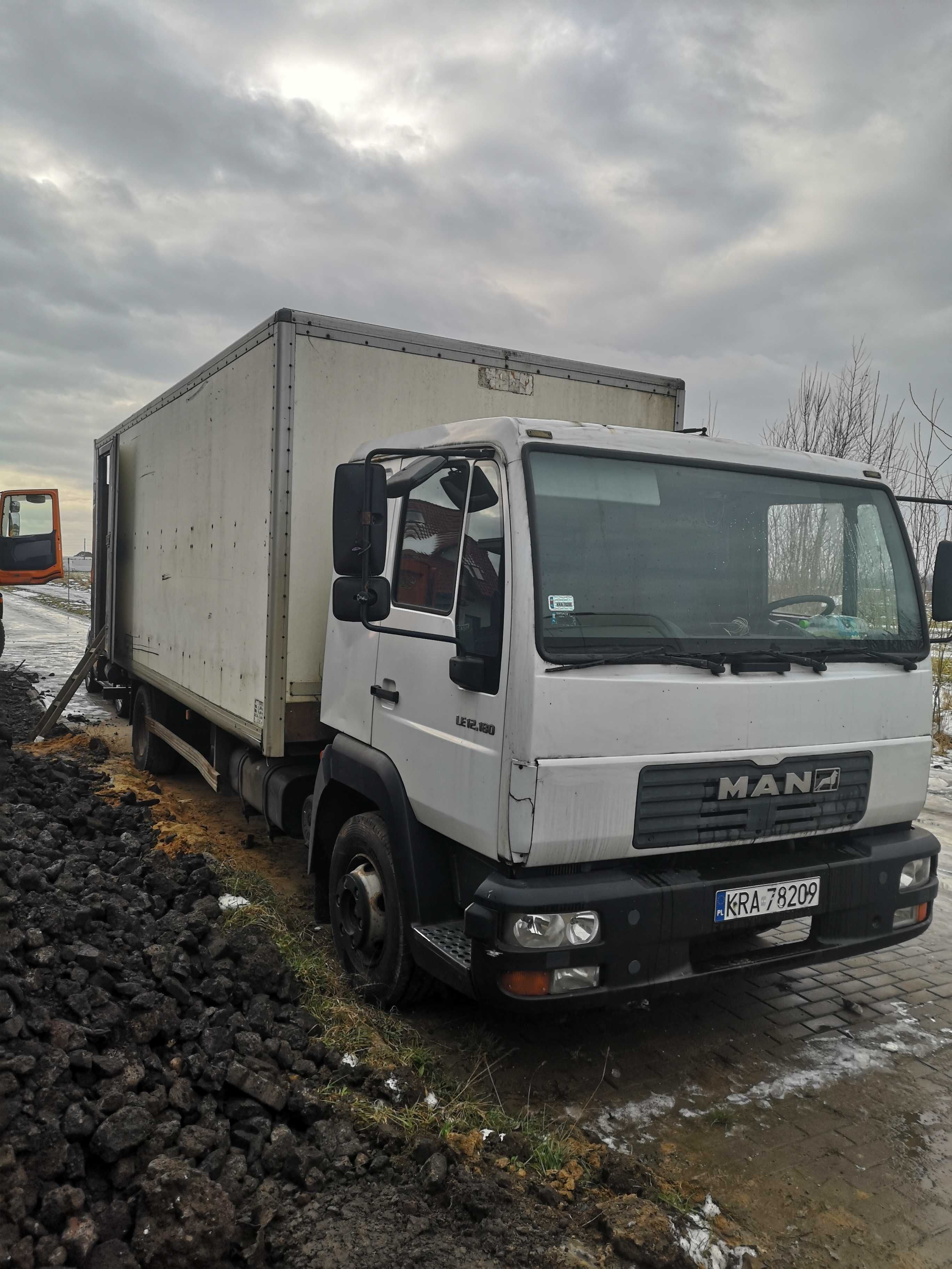 MAN 12.180 kontener 2003 r.