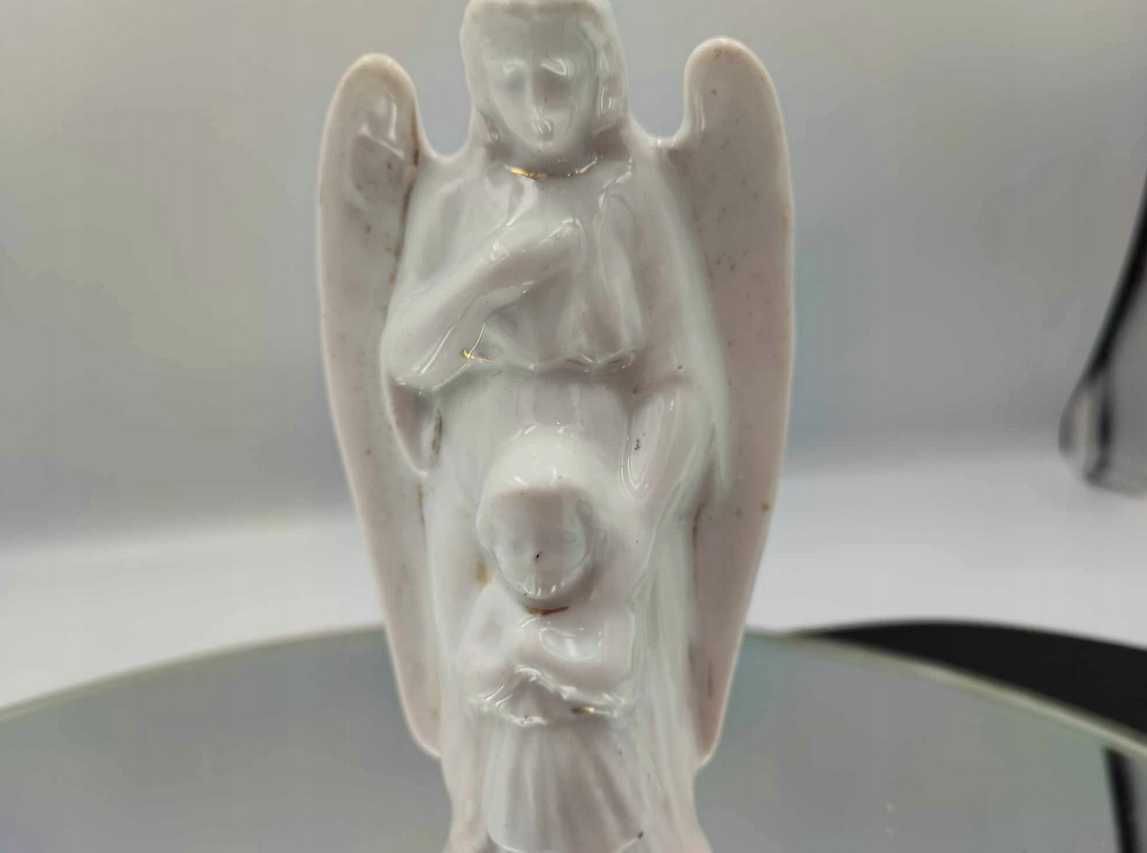 Przedwojenna figurka porcelanowa,Anioł Stróż