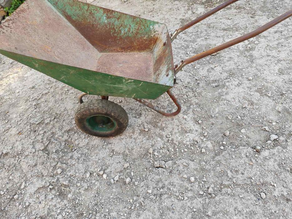 Продам тачку для саду