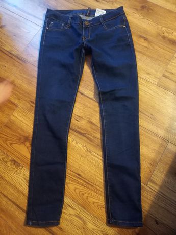 Spodnie jeansowe ze streczem
