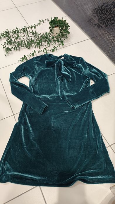 Sukienka welurowa dla dziewczynki, elegancka, wizytowa