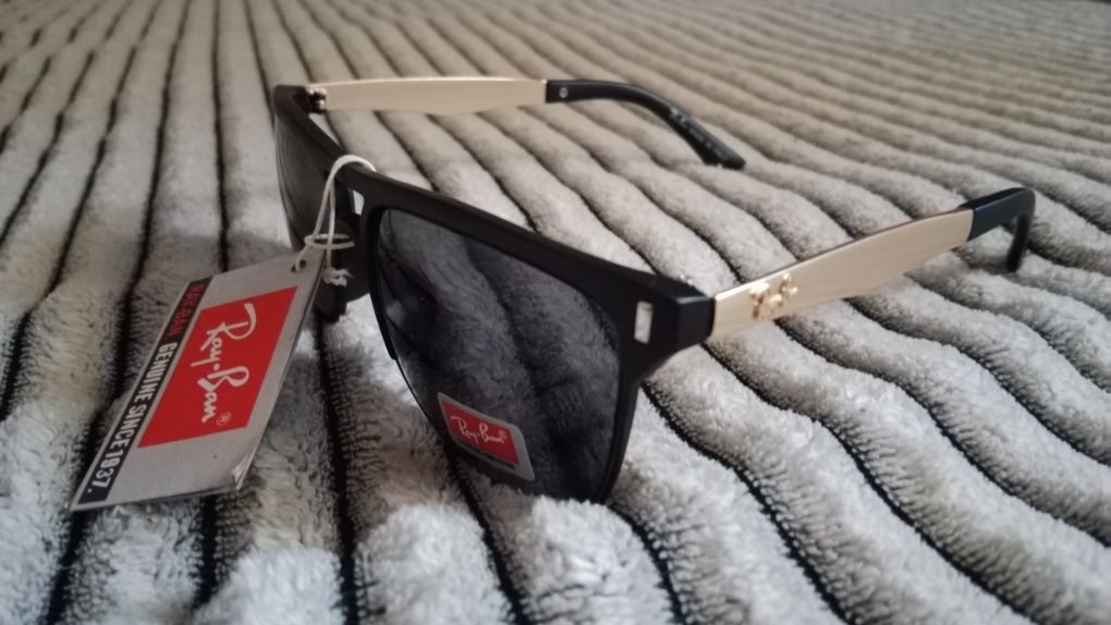 Na prezent - Okulary przeciwsłoneczne Ray-Ban