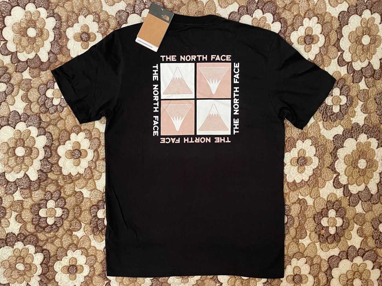 The North Face collage back print T-shirt футболка чоловіча оригінал S