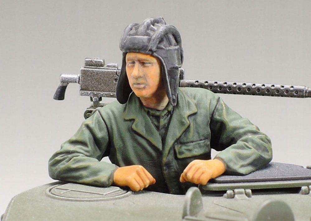 TAMIYA 35360 model 1:35 US Light czołg M3 Stuart