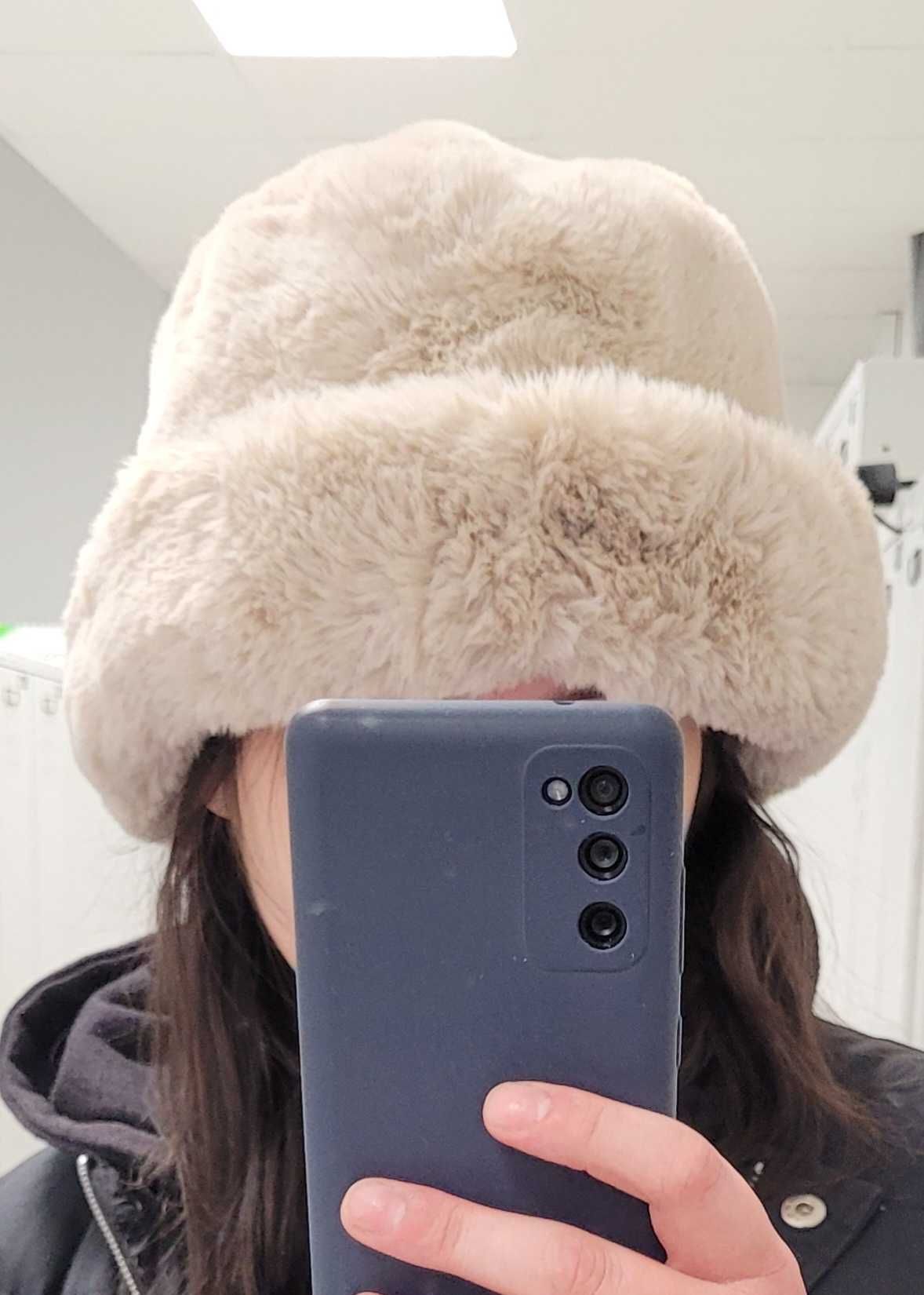 Czapka zimowa Zara bucket hat viralowa blogerska w super stanie S