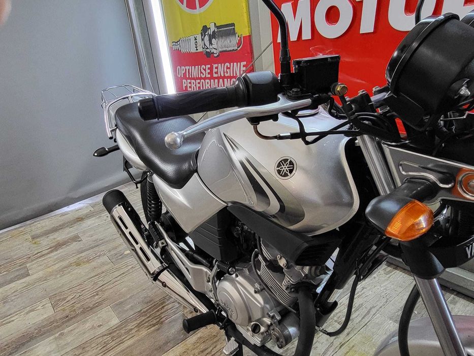 Yamaha YBR125 wtrysk na B z Niemiec RATY