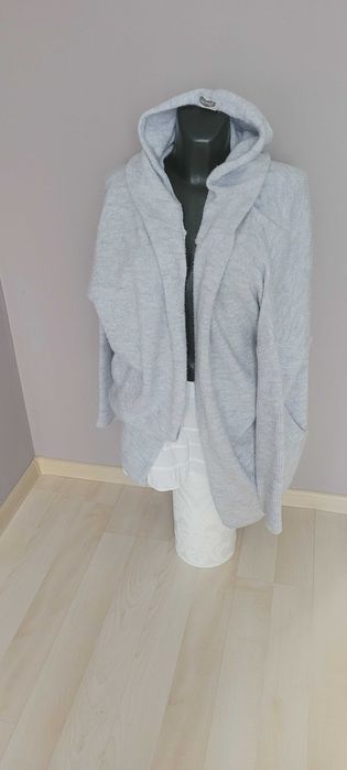 sweter oversize niebieski