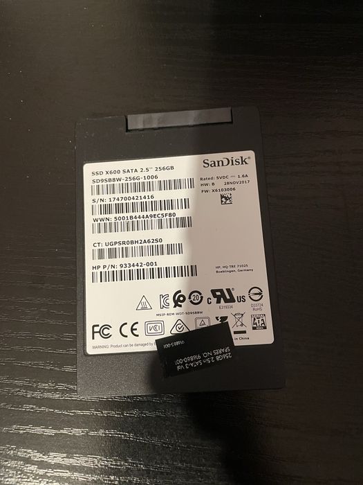 твердотільний накопичувач (SSD)  SanDisk X600 SATA 2.5" 256 ГБ