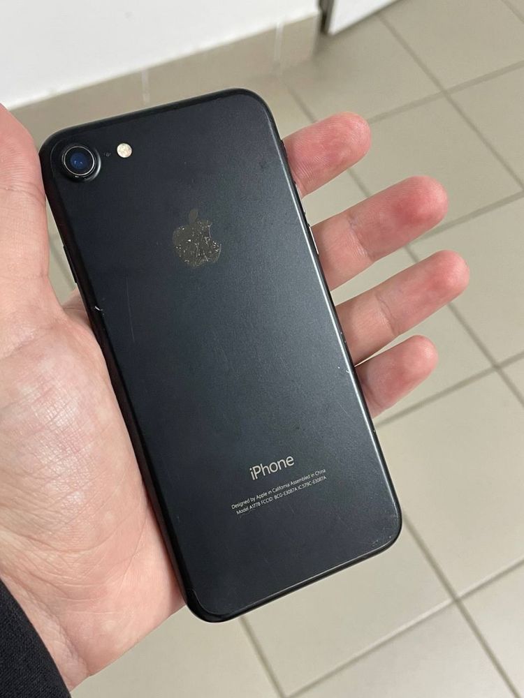 Iphone 7 32gb акб 100%