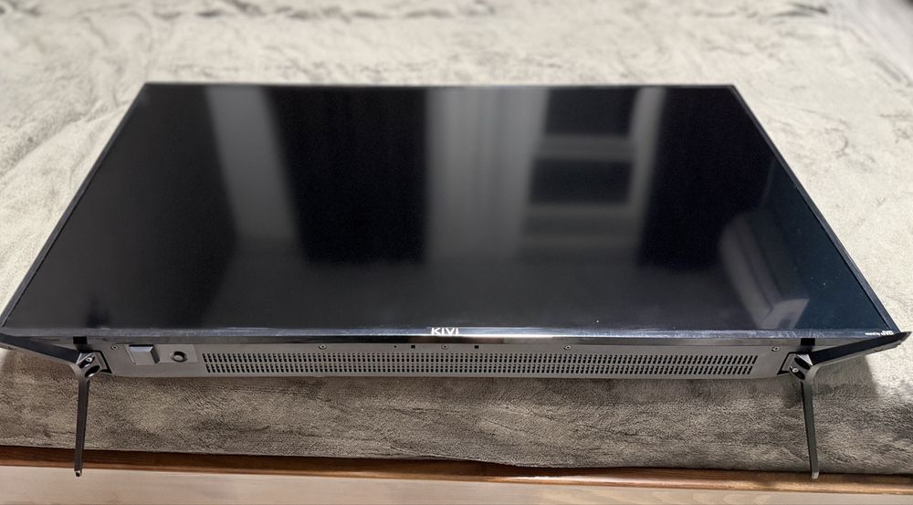40" Full HD Телевізор KIVI 40F740LB Smart TV Black
