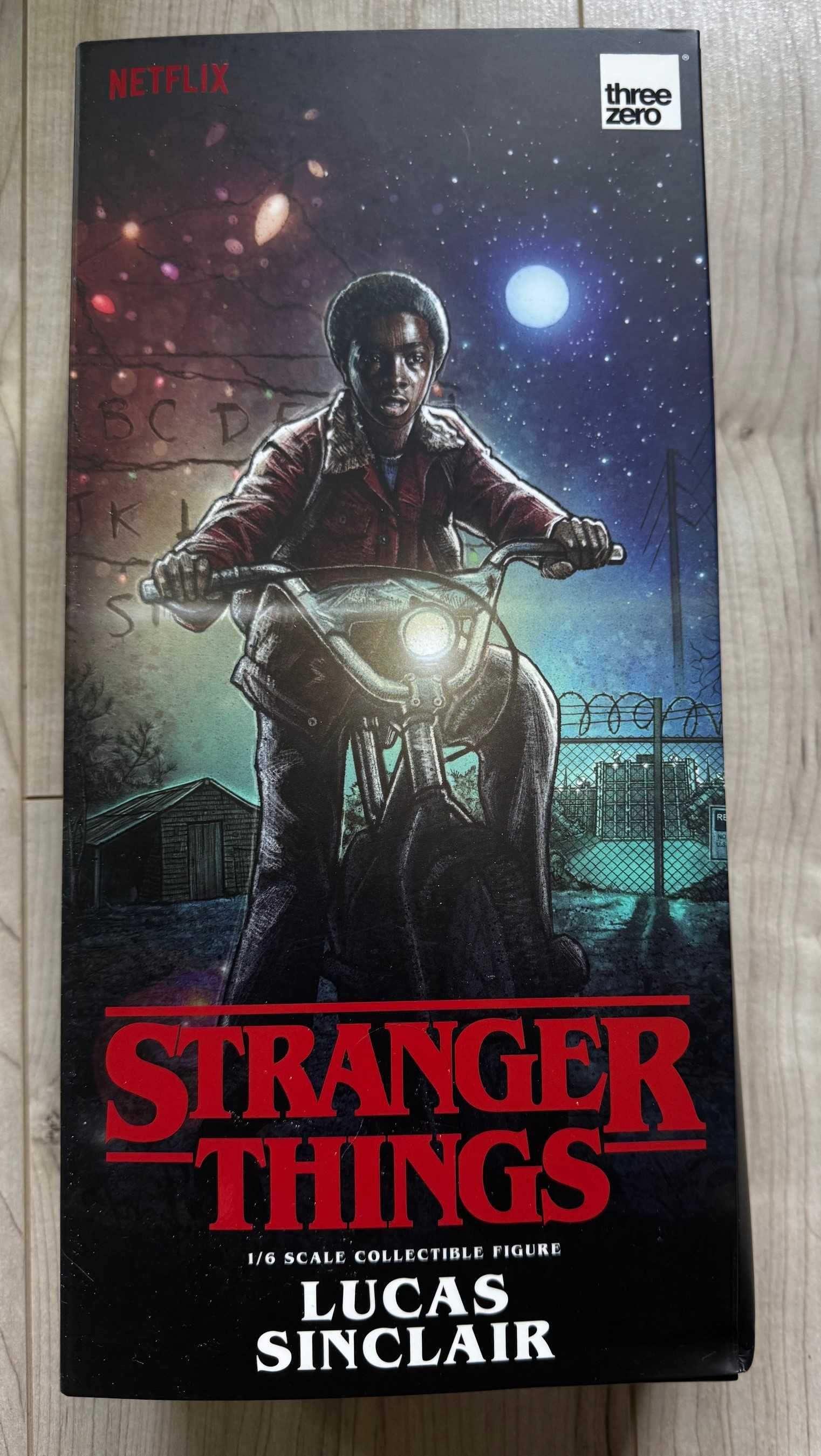 Threezero (jak Hot Toys) Stranger Things Lucas