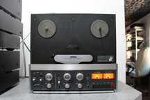 Magnetofon Szpulowy REVOX B77