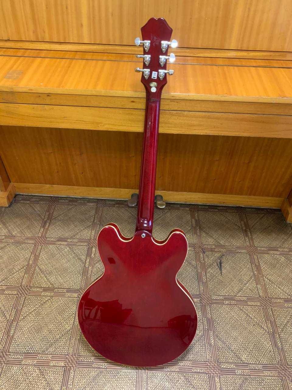 Продам гитару Epiphone DOT CH ES-335 (Полуакустика)