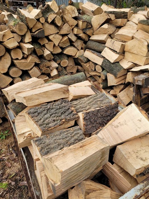Drewno opałowe kominkowe Dąb Buk Jesion Brzoza