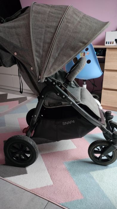 Wózek valco baby snap 4 pompowane koła