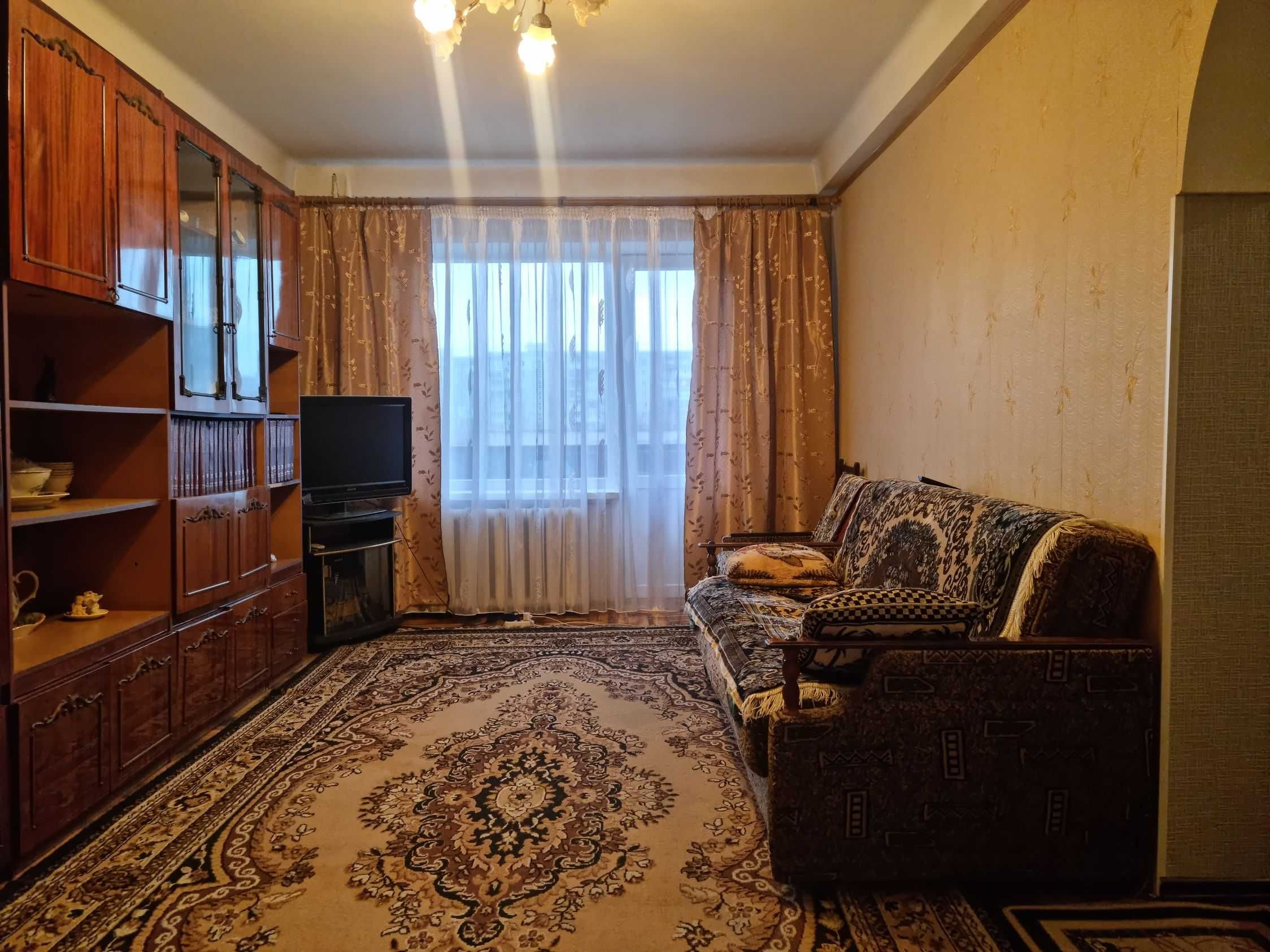 Продаж 3 кімн, вул. Деповська