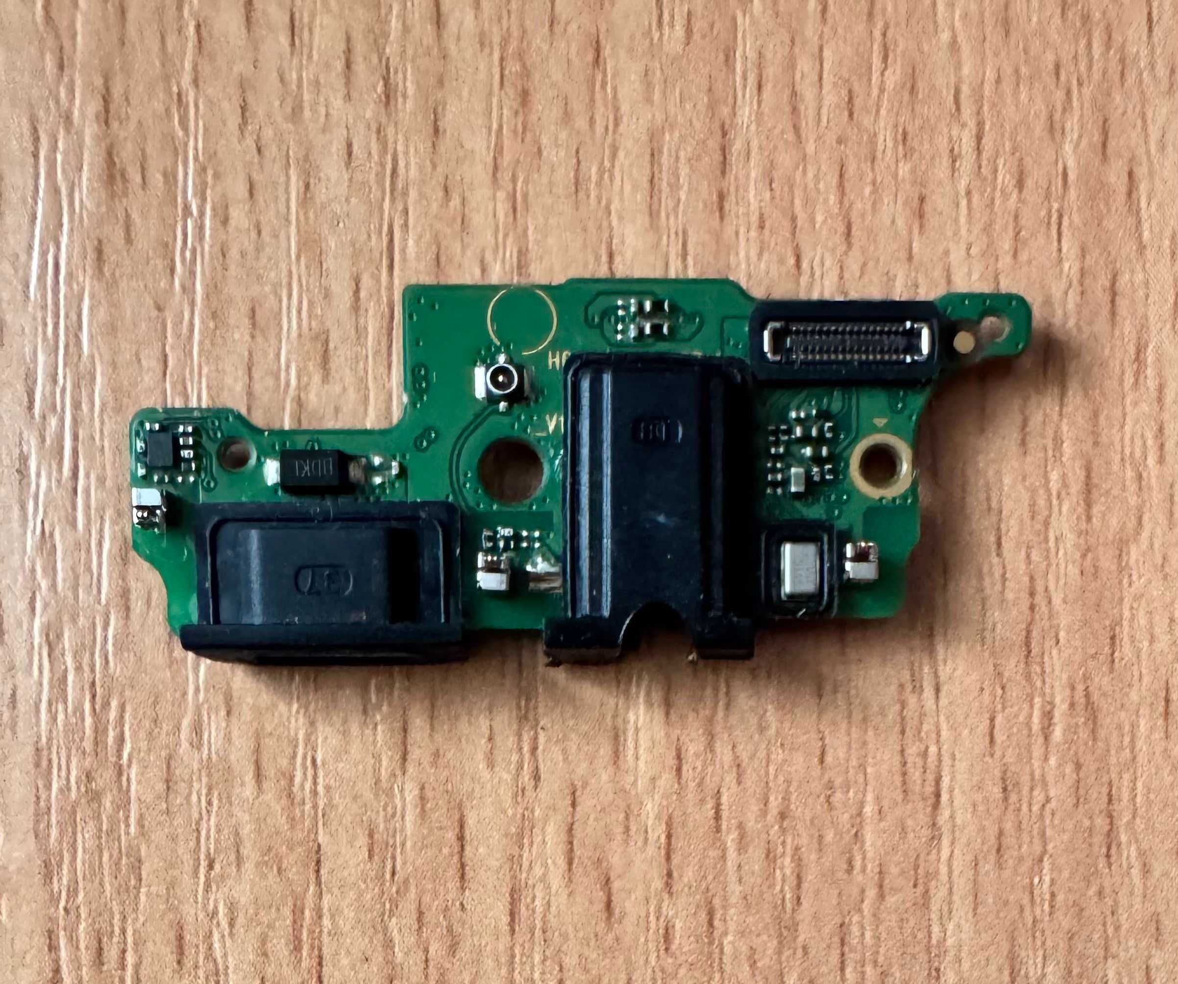100% Оригинал плата зарядки  Tecno Spark 8p (KG7n)