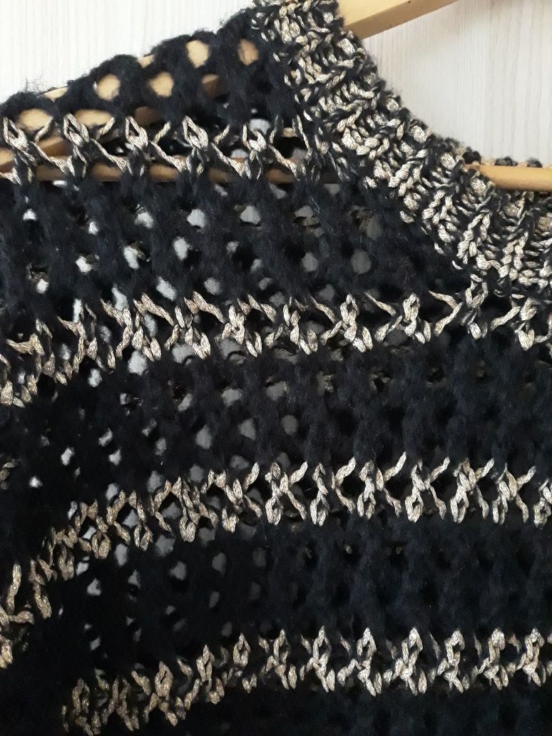Sweter czarno/złoty