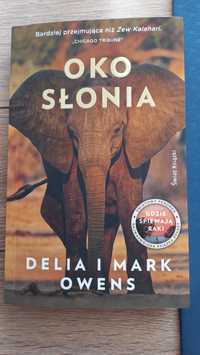 Oko słonia - Delia i Mark Owens