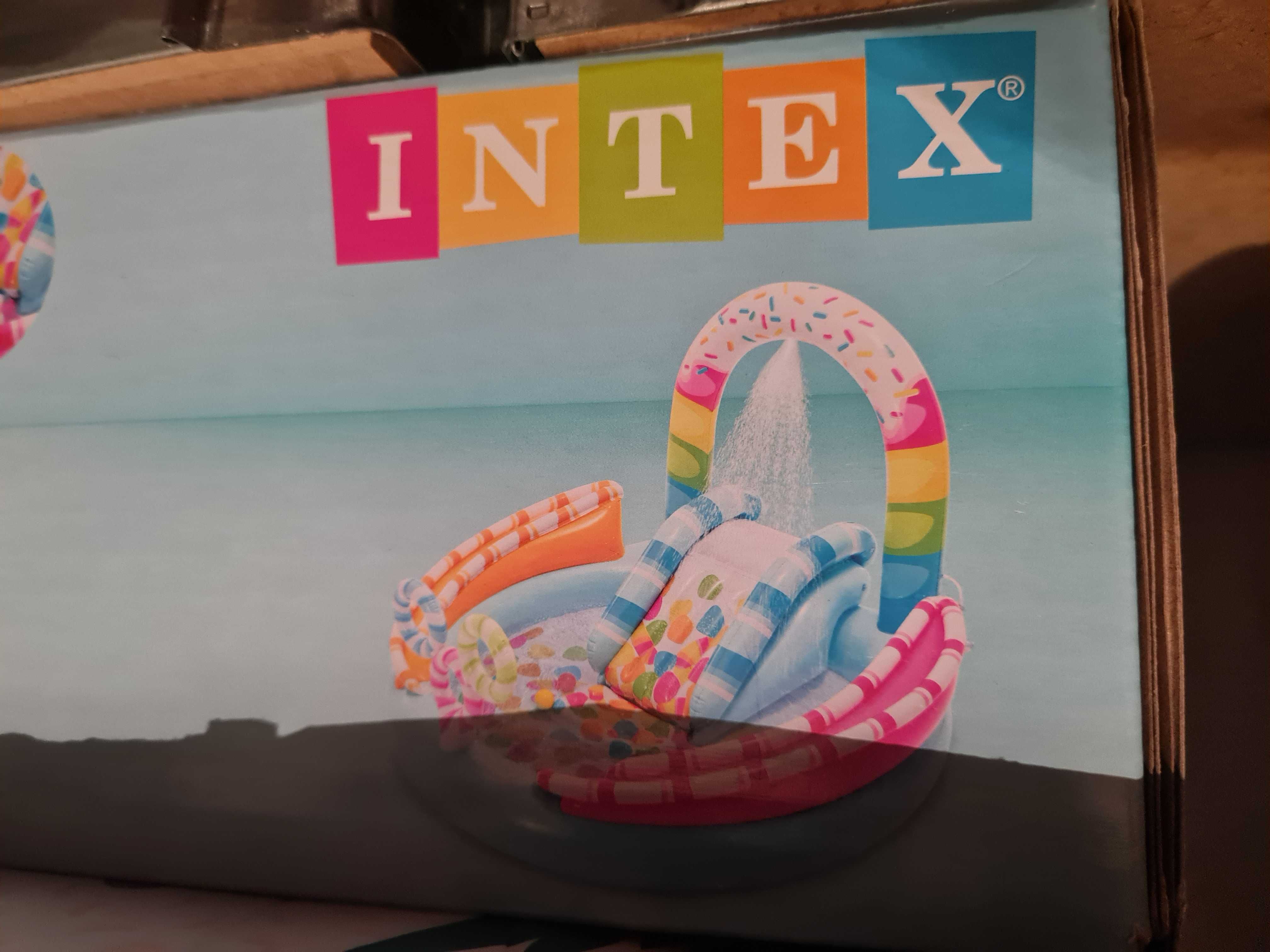 Basen nowy Intex wodny plac zabaw cukierkowy że zjeżdżalnią
