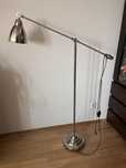 Lampa podłogowa chromowana