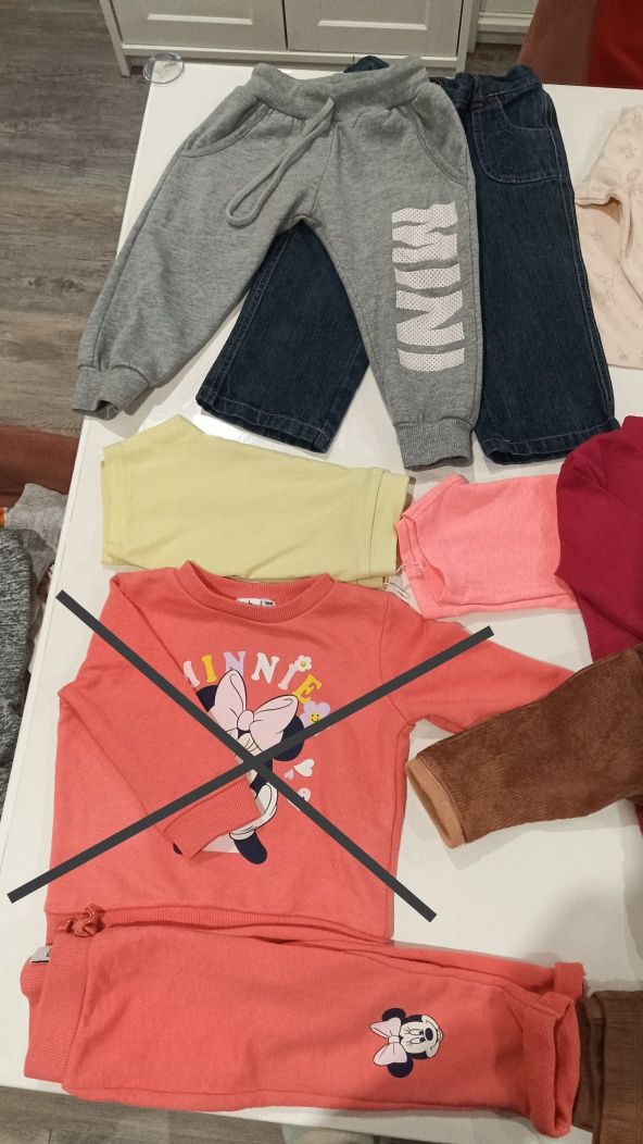 21 peças de roupas para bebé 9 meses