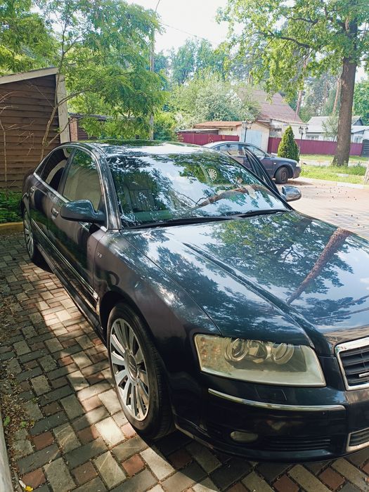 Audi A8 2003 рік 4.2 TDI Quattro