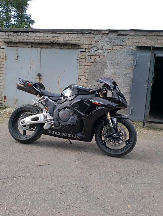 Продам Хонда сбр 1000рр 2007г.