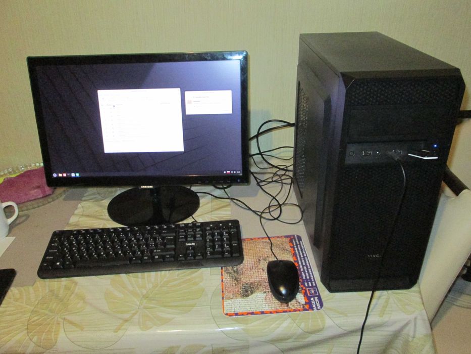 Компьютер с монитором и операционной системой Linux Mint.(самовывоз)