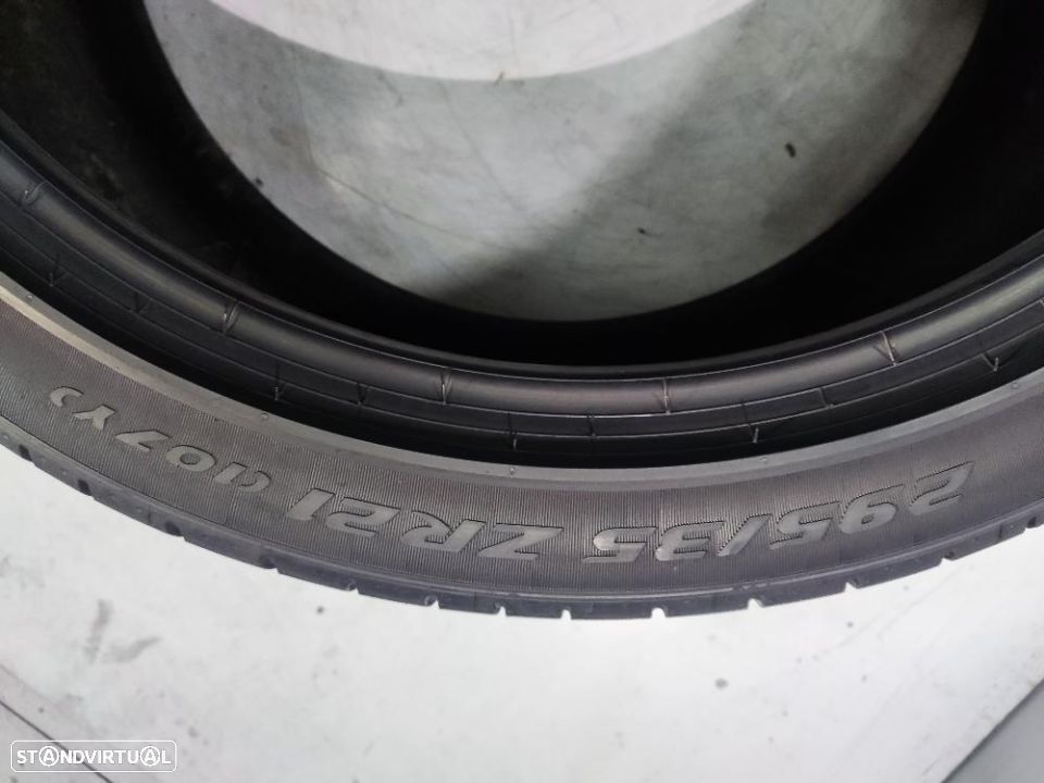 2 pneus semi novos 295-35r21 pirelli - oferta dos portes