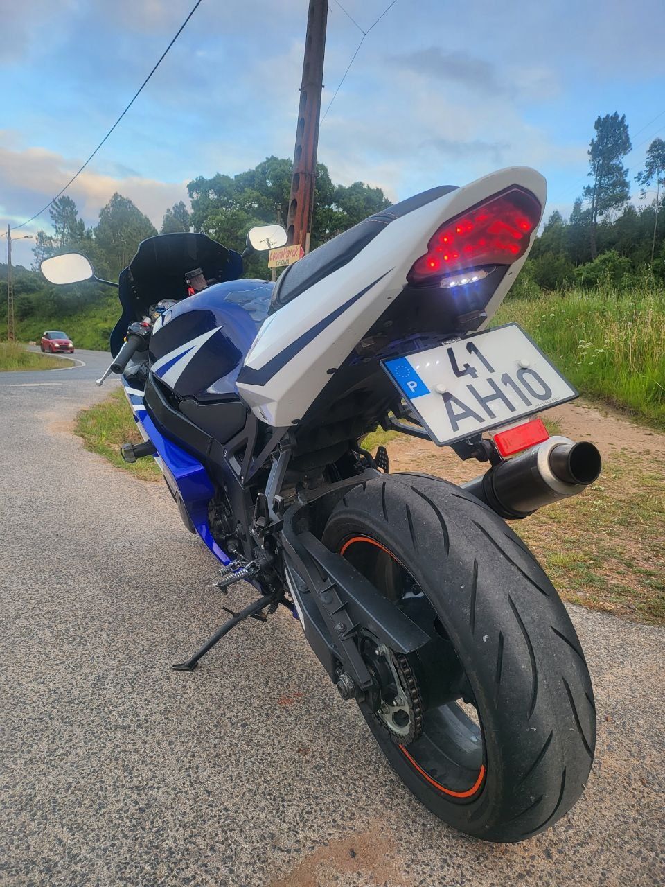 Suzuki gsxr 600  k 4