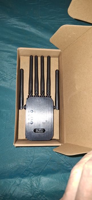 Wzmacniacz sygnału WiFi