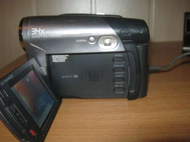 Видеокамера samsung vp-dc171/nwt