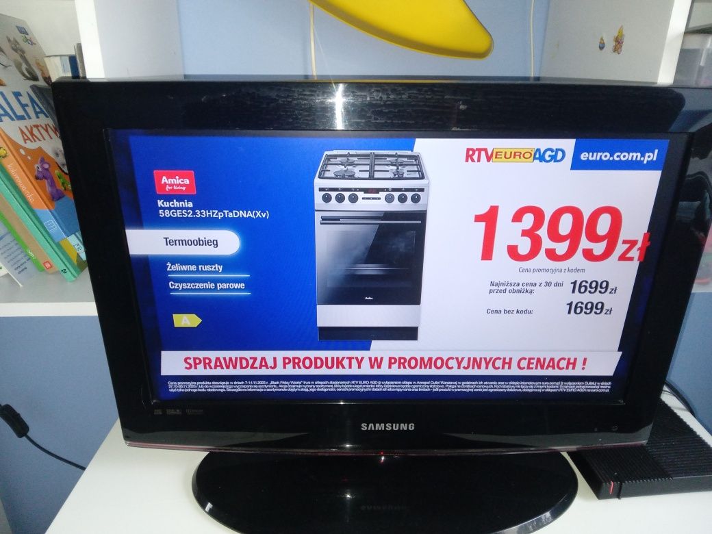 Telewizor Samsung 22 całe LCD