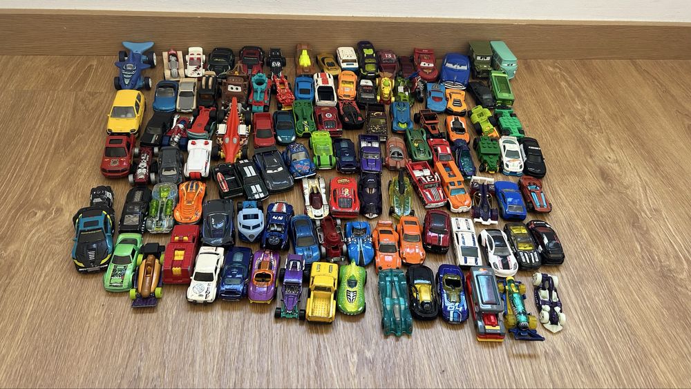 Carrinhos hot wheels - TODOS DA FOTO