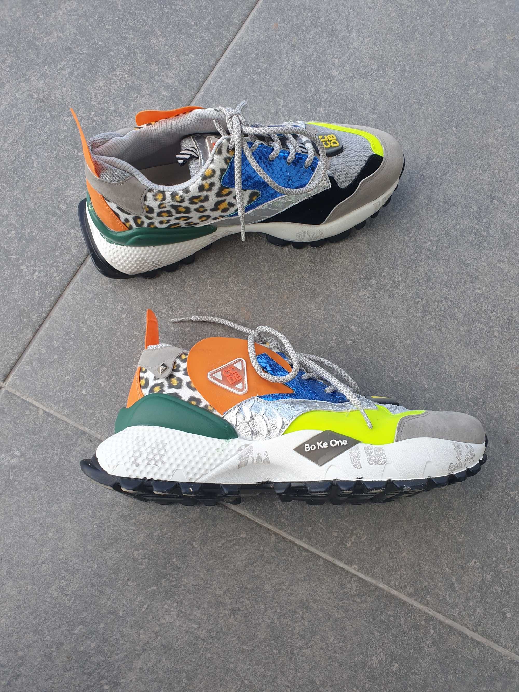Tenis exe bom estado