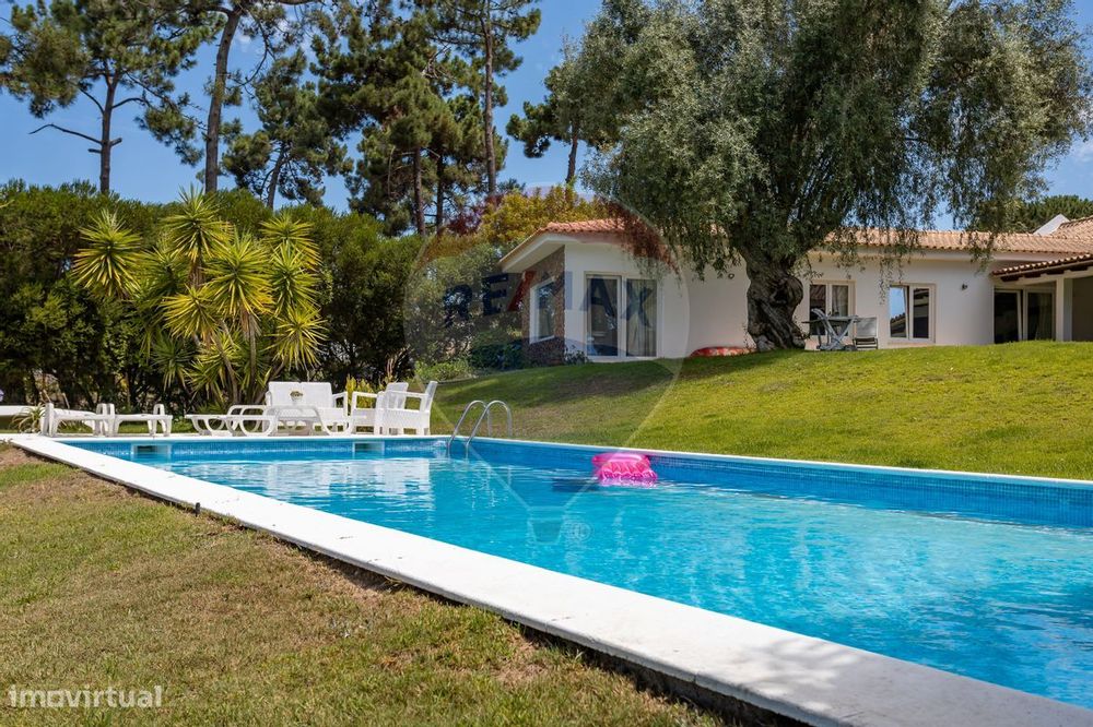 Moradia T4 para venda