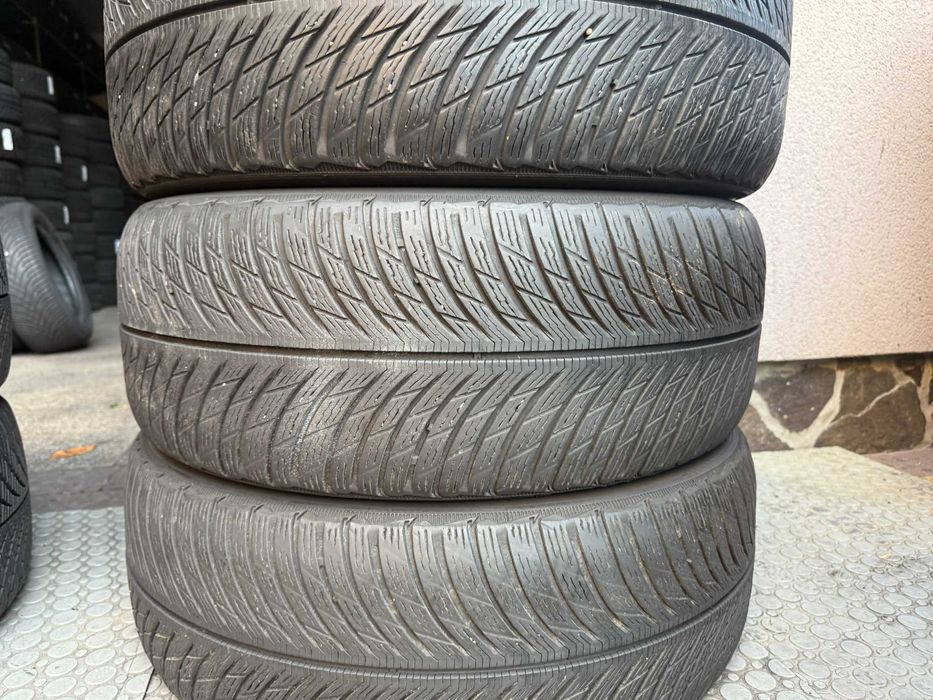 235-55 R17 103V Michelin Pilot Alpin 5 4шт