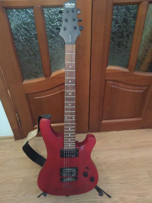 Продам Электро Гитару Schecter Diamand Series