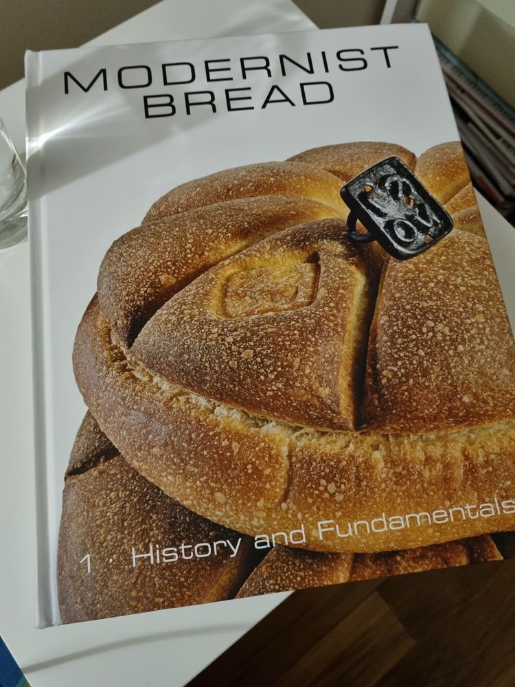 Modernist bread EN