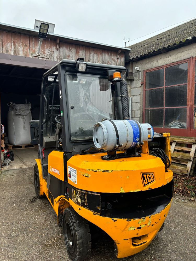 JCB TeleTruck 4 Ładowarka teleskopowa/wózek widłowy