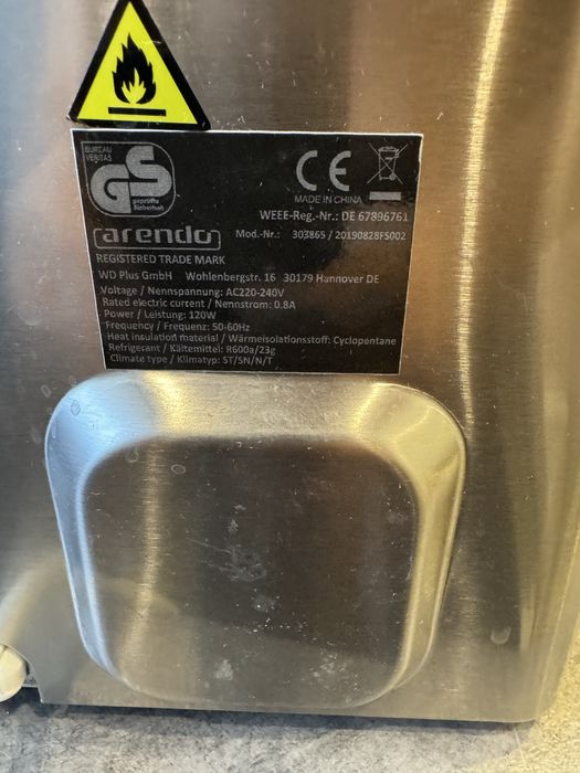 Kostarka lodu arendo