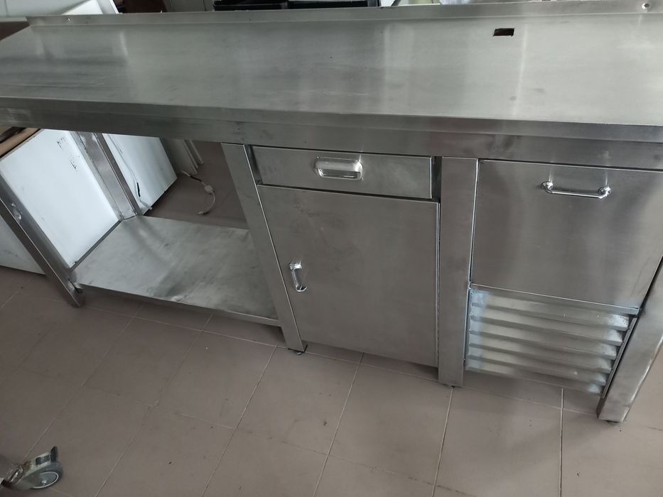 Bancada maquina de café com gaveta