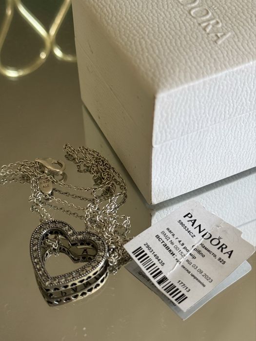 Намисто Pandora “Сяюче серце»